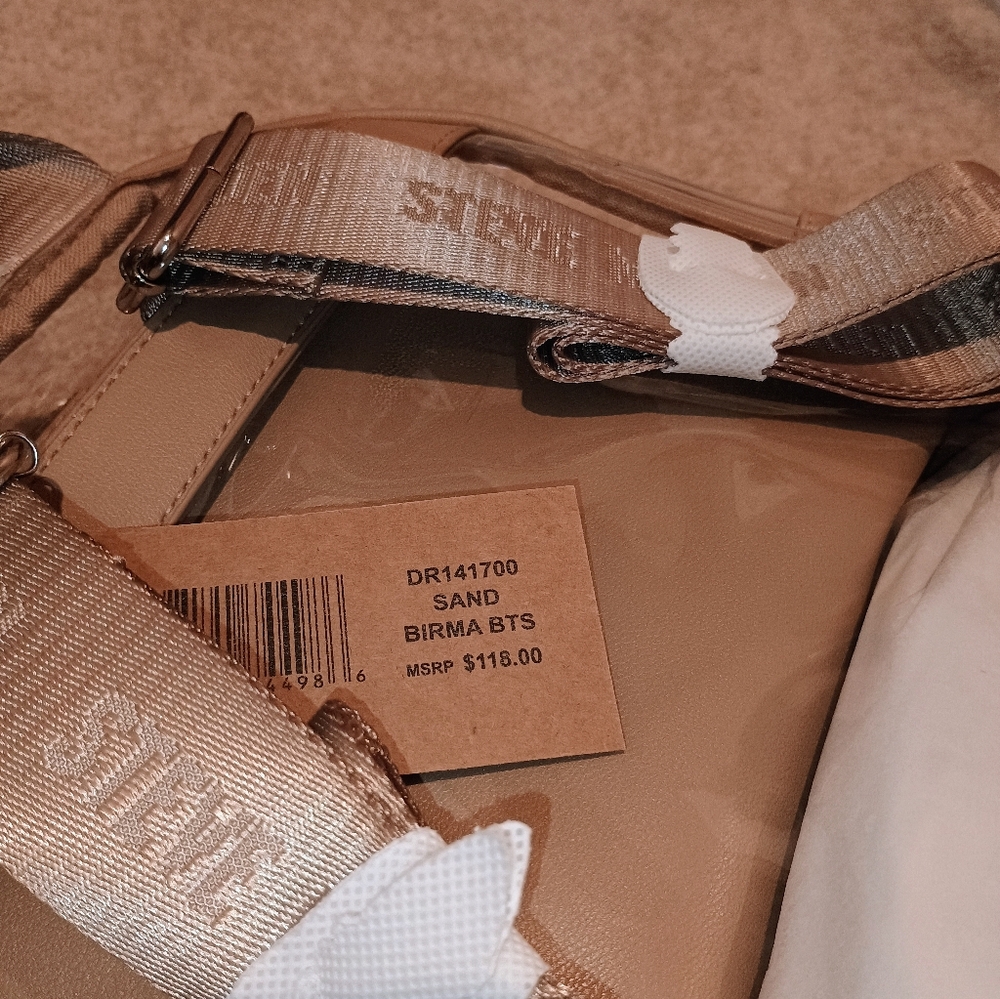 Steve Madden Back Pack - Picture 3 of 4